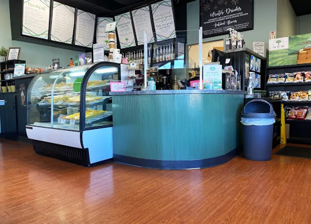 Elm Tree Cafe at Bomberger's