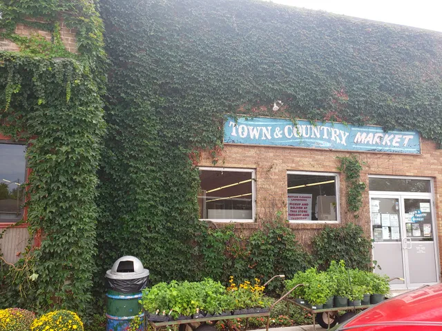 Town & Country Market