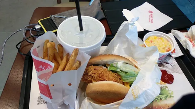 Mom's Touch, Gwanggyo Stn