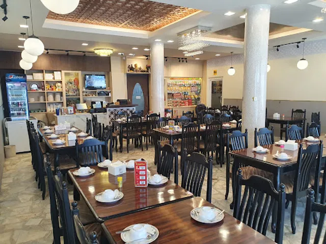 Krua Loong Chaey Restaurant