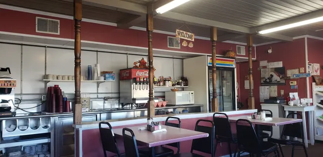 Holly Kaye’s Country Cafe