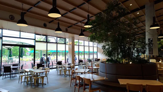 Food Court Sun and Green Kitchen