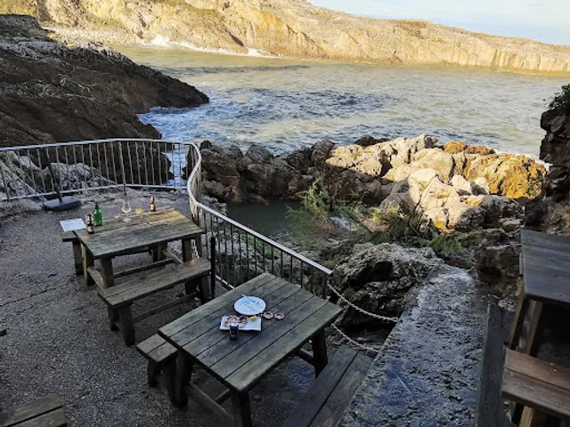 Marisquería Los Piratas del Sablón