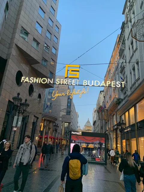 Sunny Buddha Apartments