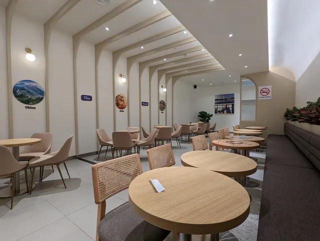 The Coffee Bean & Tea Leaf