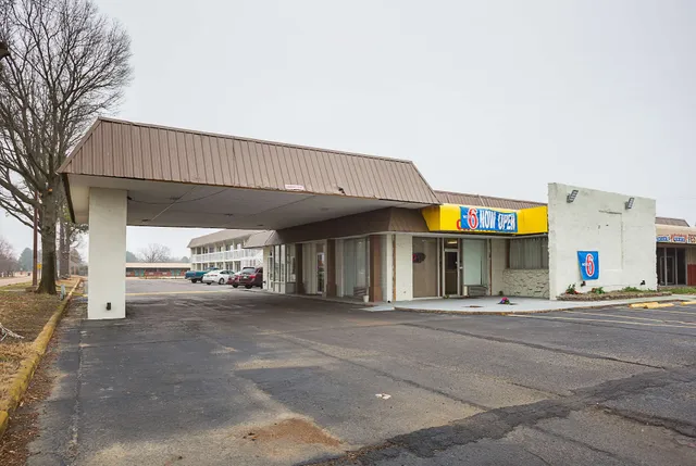 Motel 6 Brinkley, AR