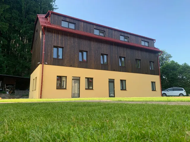 NA BÍLÉ | STODOLA NA BÍLÉ