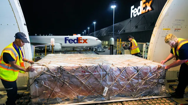 FedEx Ship Center