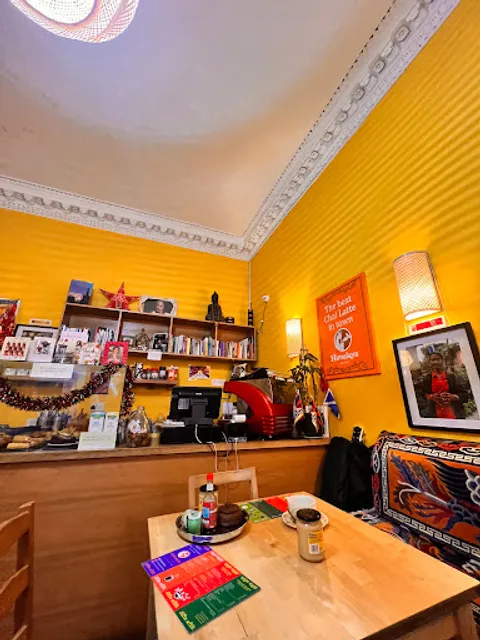 Himalaya Centre, Tibetan Cafe