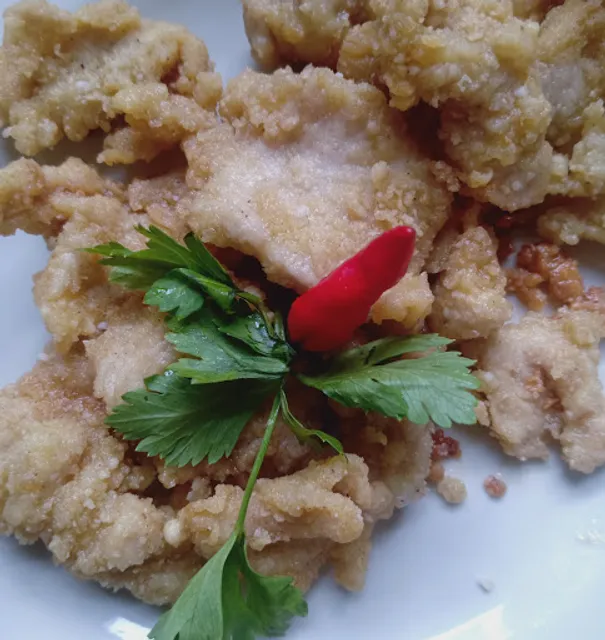 Ayamiriscrispy resto