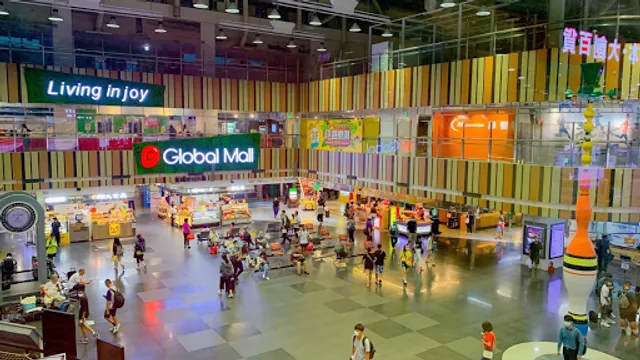 Global Mall Xinzuoying Station Store