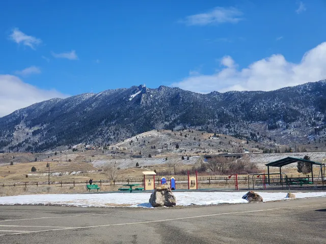 Skyline Dog Park/ Kids Fishing Pond