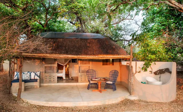 Shenton Safaris Kaingo Camp