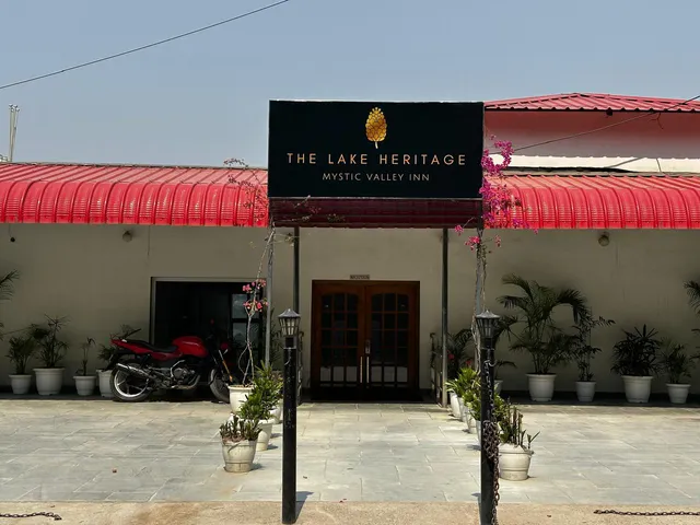 Mystic Valley Inn By The Lake Heritage