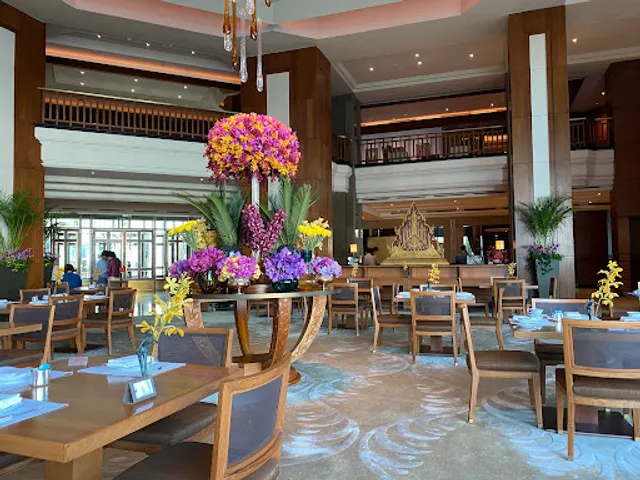 The Lobby at The Peninsula Bangkok