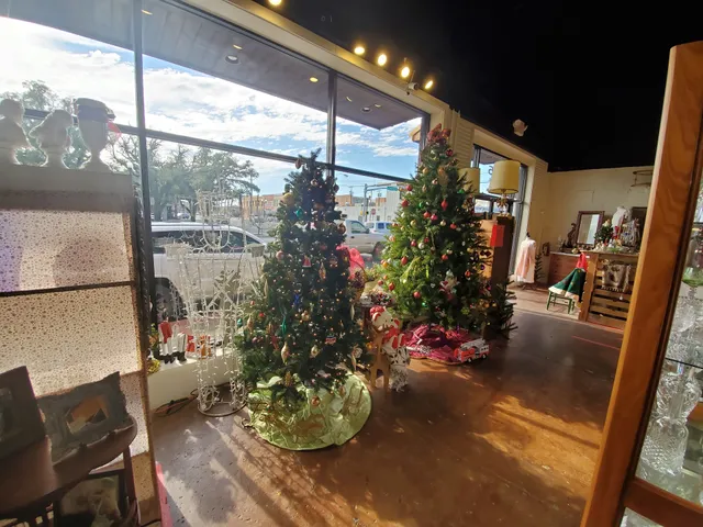 Amazing Grace Antiques