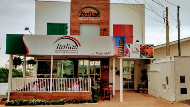 Italian Massas e grelhados