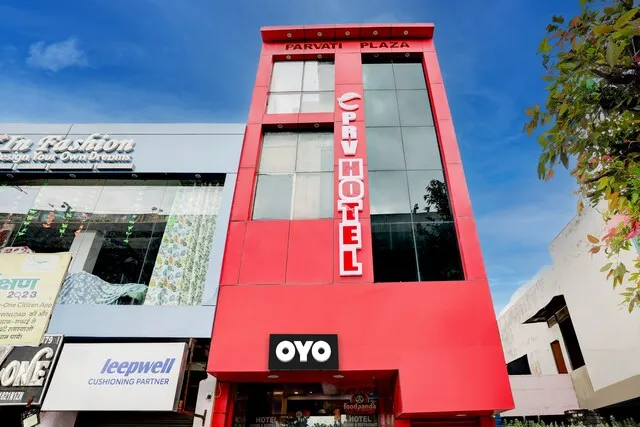 OYO Flagship PRV Hotel