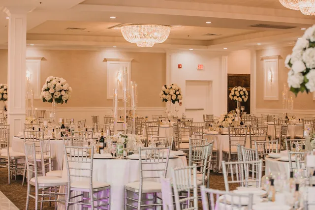 Lone Tree Manor Banquet Hall & Catering