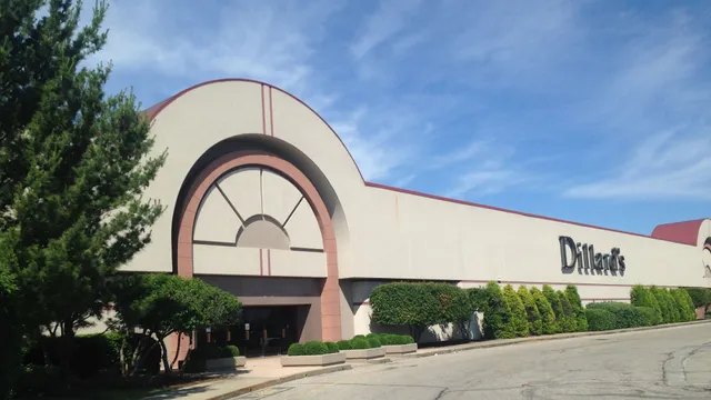 Dillard's