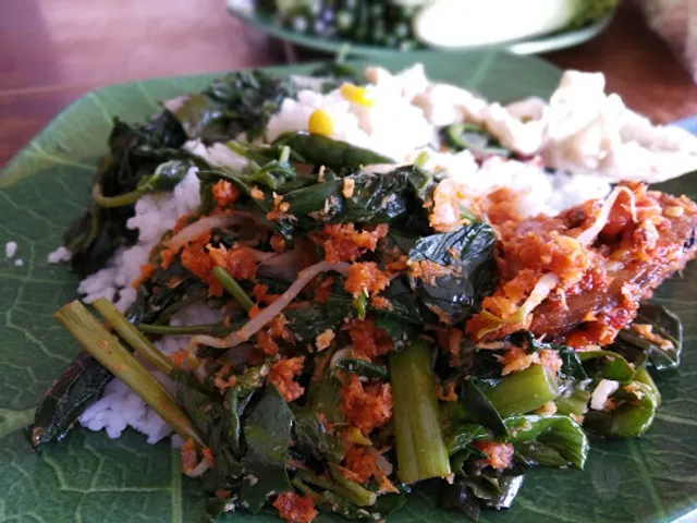 Warung Nasi Bu Mamah 3