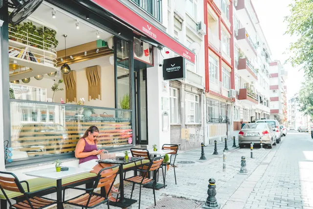 Muutto Street Food & Meze Bar Moda