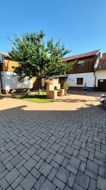 Dorfzeit Fleischhacker