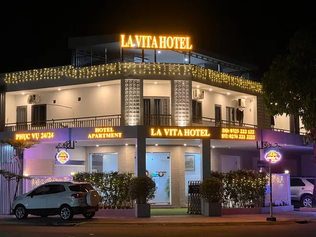 LA VITA Hotel
