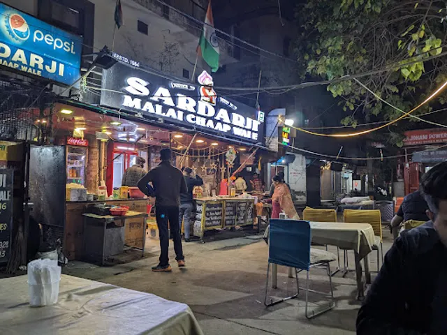 Sardar Ji Malai Chaap Wale