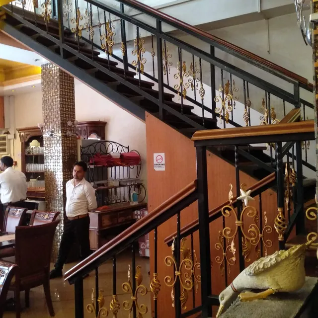 Rozi Darbarr Restaurant