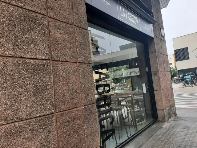 La Fabrica - Restaurante Arrocería en Vilanova