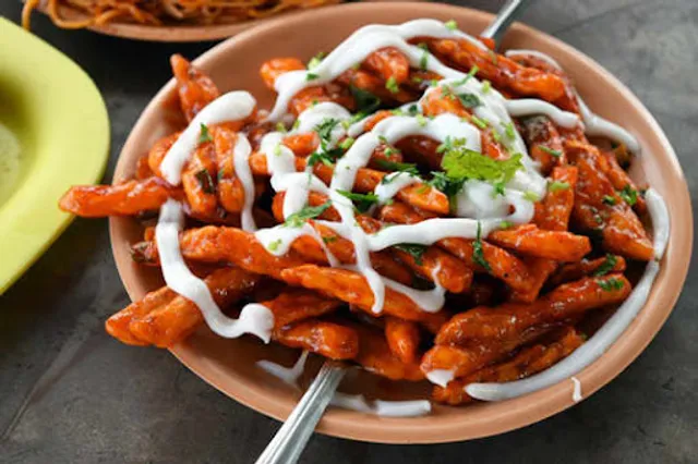 Vyanjan Plaza Sweets And Restaurant