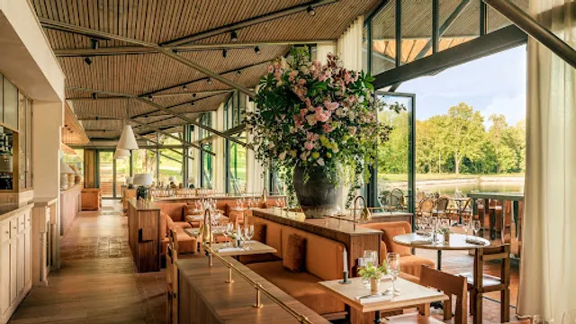 Les Roseaux - restaurant du Hangar Y