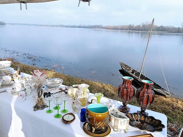 Les Puces de Montsoreau