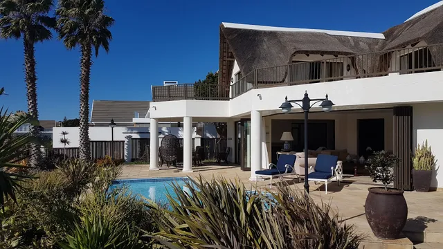 St Francis Rentals - Self-Catering Accommodation