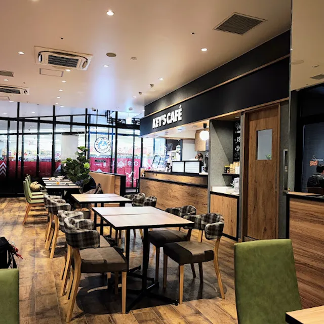 KEY’S CAFÉ 横浜蒔田店