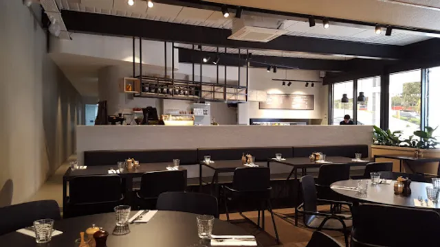 Poacher & Hound Cafe & Catering