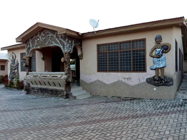 MARANATHA GUEST HOUSE - SUHUM / MARANATHA HOTEL- NEW WINNEBA