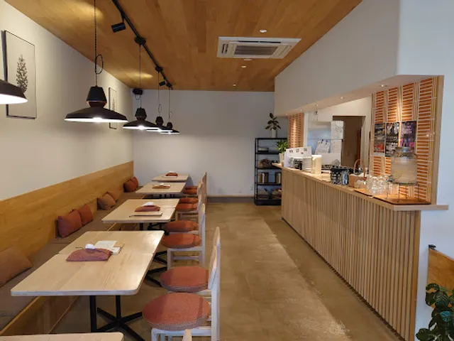 カフェ&スイーツ ラ・ピーニャ