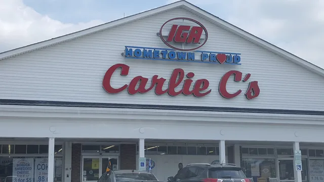 Carlie C's IGA