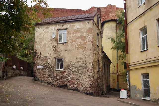 Samyy Staryy Zhiloy Dom V Rossii