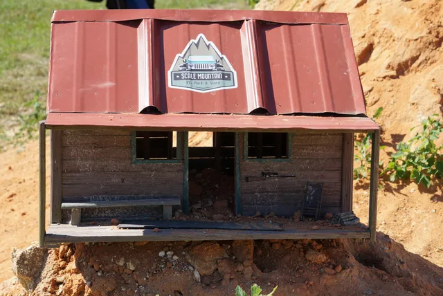 Scale Mountain RC Park & Store