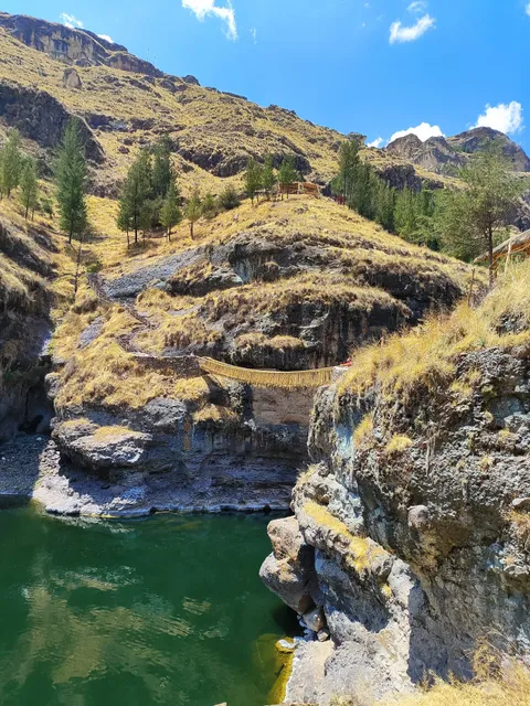 Qeswachaka Peru Tours, Puente Inca, Cusco Tours, Machu Picchu,