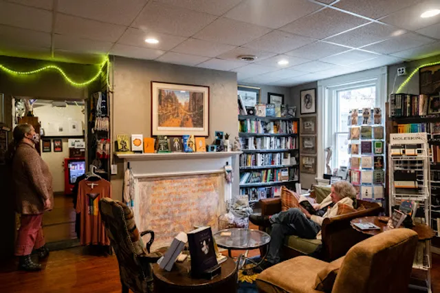 Roebling Books & Coffee - Covington