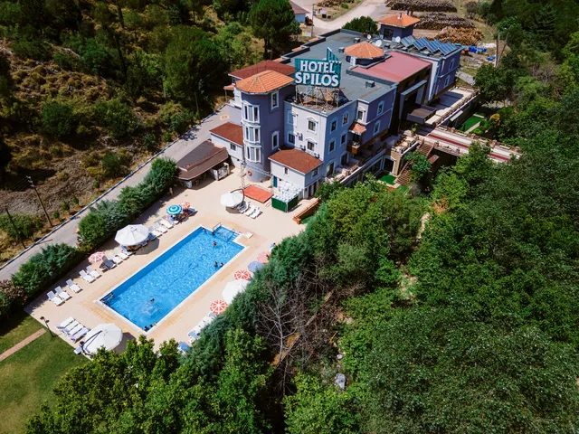 Spilos Hotel