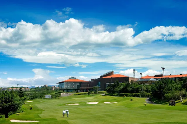 Sunrise Golf & Country Club Golf Course