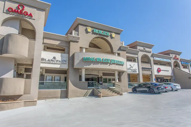 Hing Wa Lee Jewelers - Walnut Store