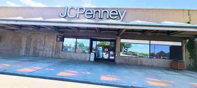 Food Court at Town Center at Aurora