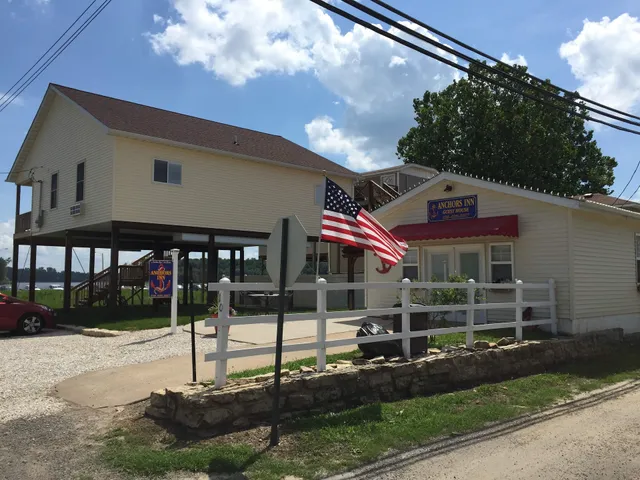 Anchor's Inn Guest House