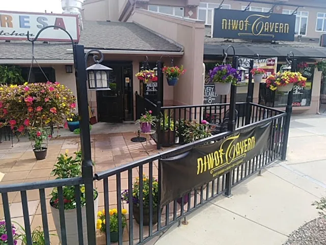 Niwot Tavern